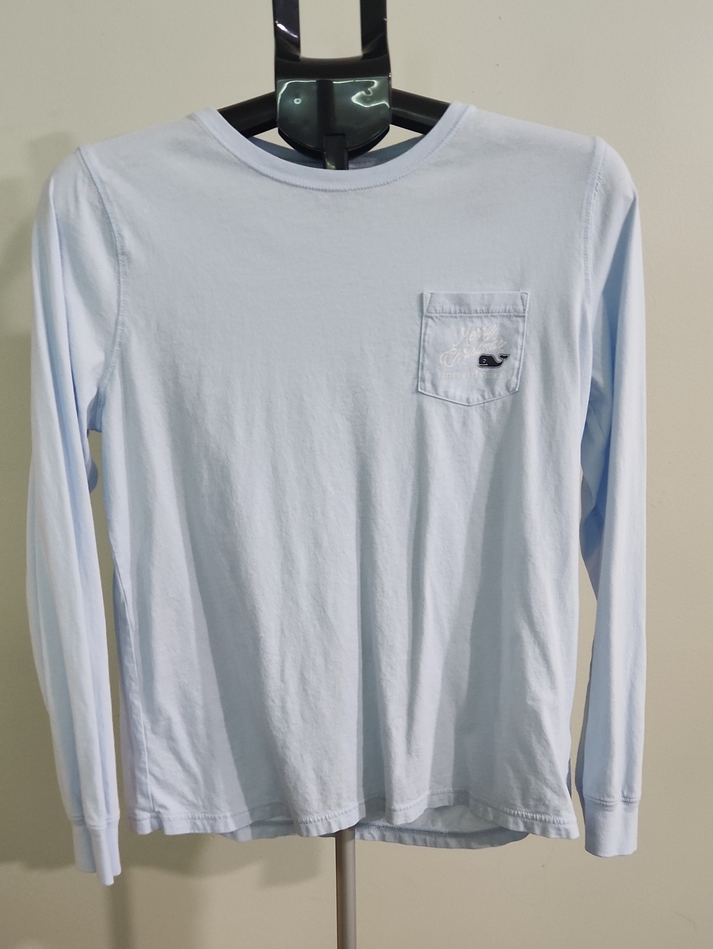 Vineyard Vines Womens Light Blue Merry Christmas Tee. Size Medium.